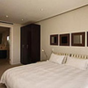 Lodge Marina Cape Town